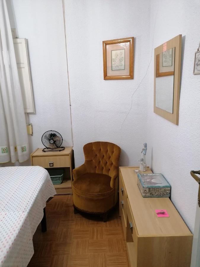 Mary'S Rooms Low Cost Valencia Ngoại thất bức ảnh
